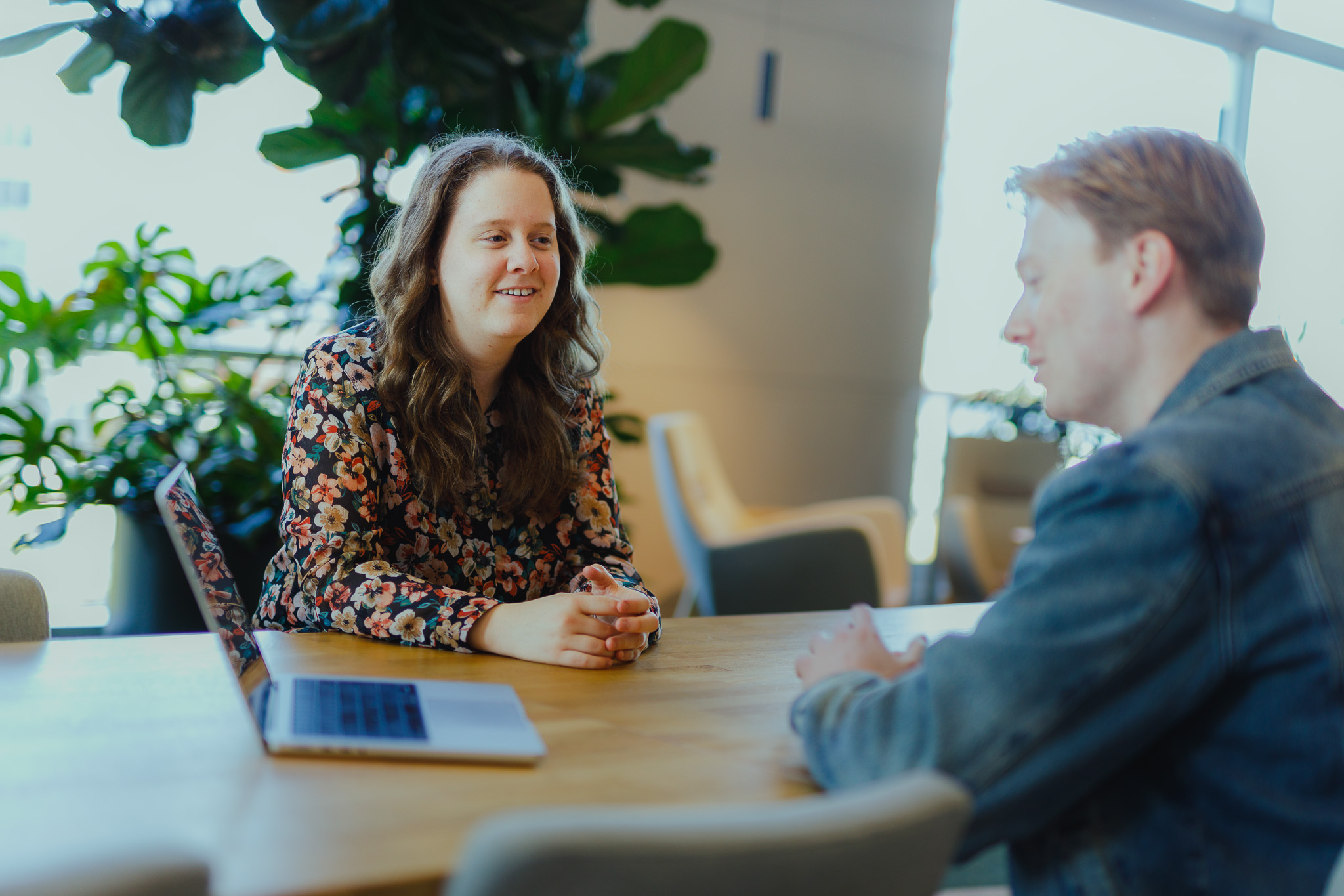 Waarom social proof onmisbaar is voor vertrouwen en conversie